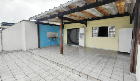 Sobrado à venda com 3 quartos, sendo 1 suíte,  em Vila Constança, São Paulo, SP