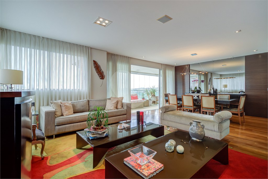 Apartamento à venda com 4 suítes em Brooklin Paulista, São Paulo, SP