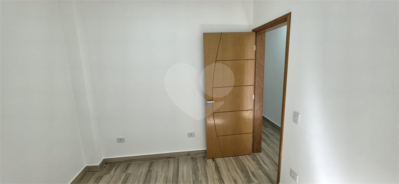 Sobrado à venda com 3 quartos, sendo 1 suíte, em Vila Bonilha, São Paulo, SP