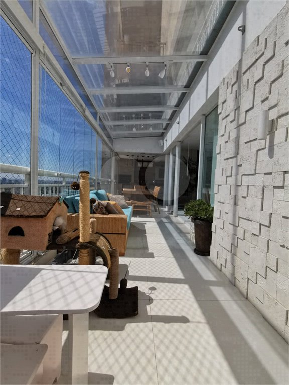 Apartamento à venda com 3 suítes em Jardim Monte Kemel, São Paulo, SP