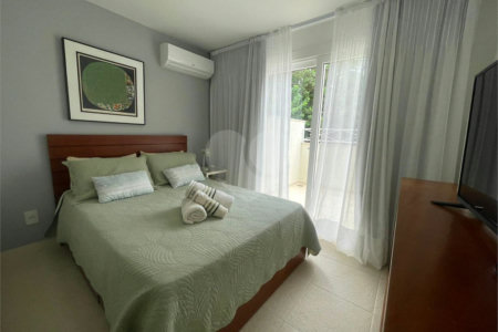 Casa em condomínio à venda com 4 quartos, sendo 2 suítes, em Geribá, Armação dos Búzios, RJ