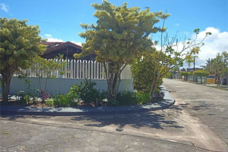 Casa com 3 dormitórios à venda, 132 m² por R$ 530.000,00 - Balneário Marambaia - Itanhaém/SP
