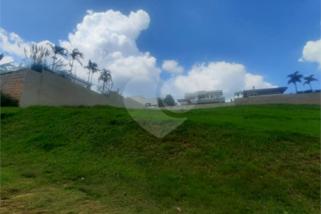 Terreno à venda no condomínio Campos de Toscana, Vinhedo - SP