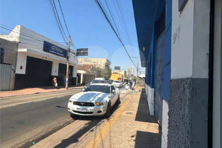 Casa Térrea à venda com 3 quartos em Campos Elíseos, Ribeirão Preto, SP