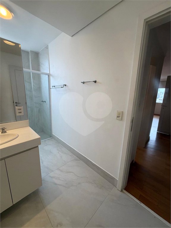 Apartamento para alugar com 3 suítes em Itaim Bibi, São Paulo, SP