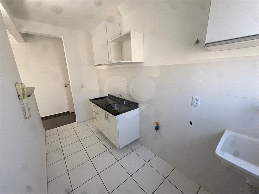 Apartamento à venda com 2 quartos em Vossoroca, Votorantim, SP