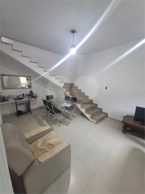 Casa à venda com 3 quartos, sendo 1 suíte, em Santíssimo, Rio de Janeiro, RJ