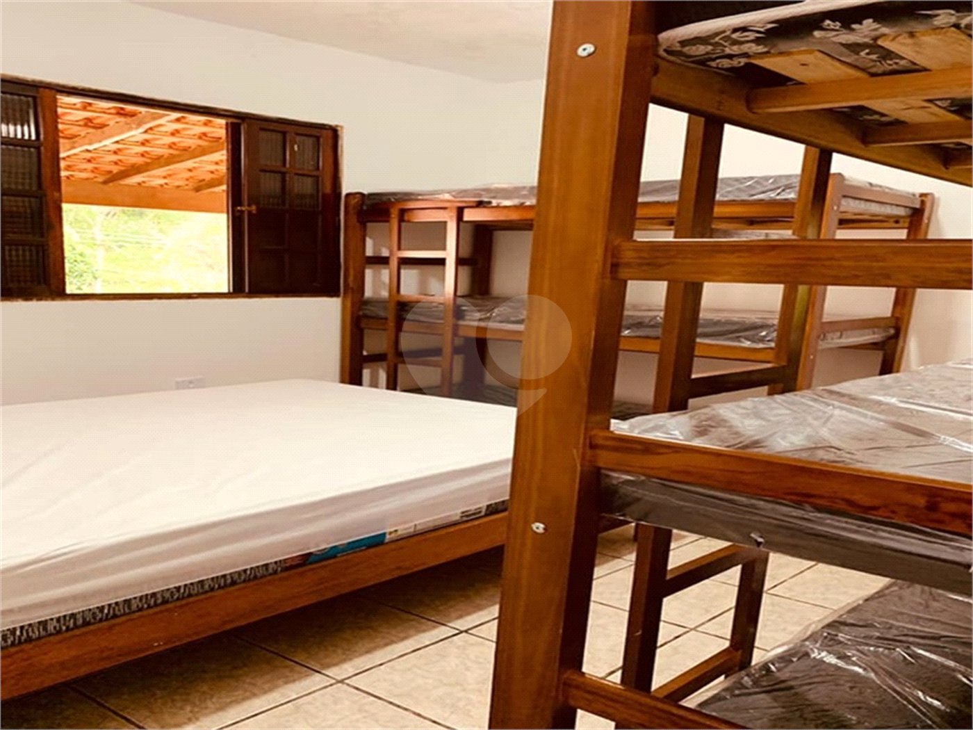 Chácara à venda com 3 quartos, sendo 1 suíte,  no Centro, Guararema, SP