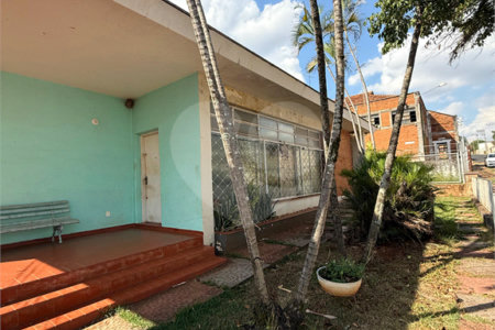 Casa à venda com 4 quartos em Vila Xavier (vila Xavier), Araraquara, SP