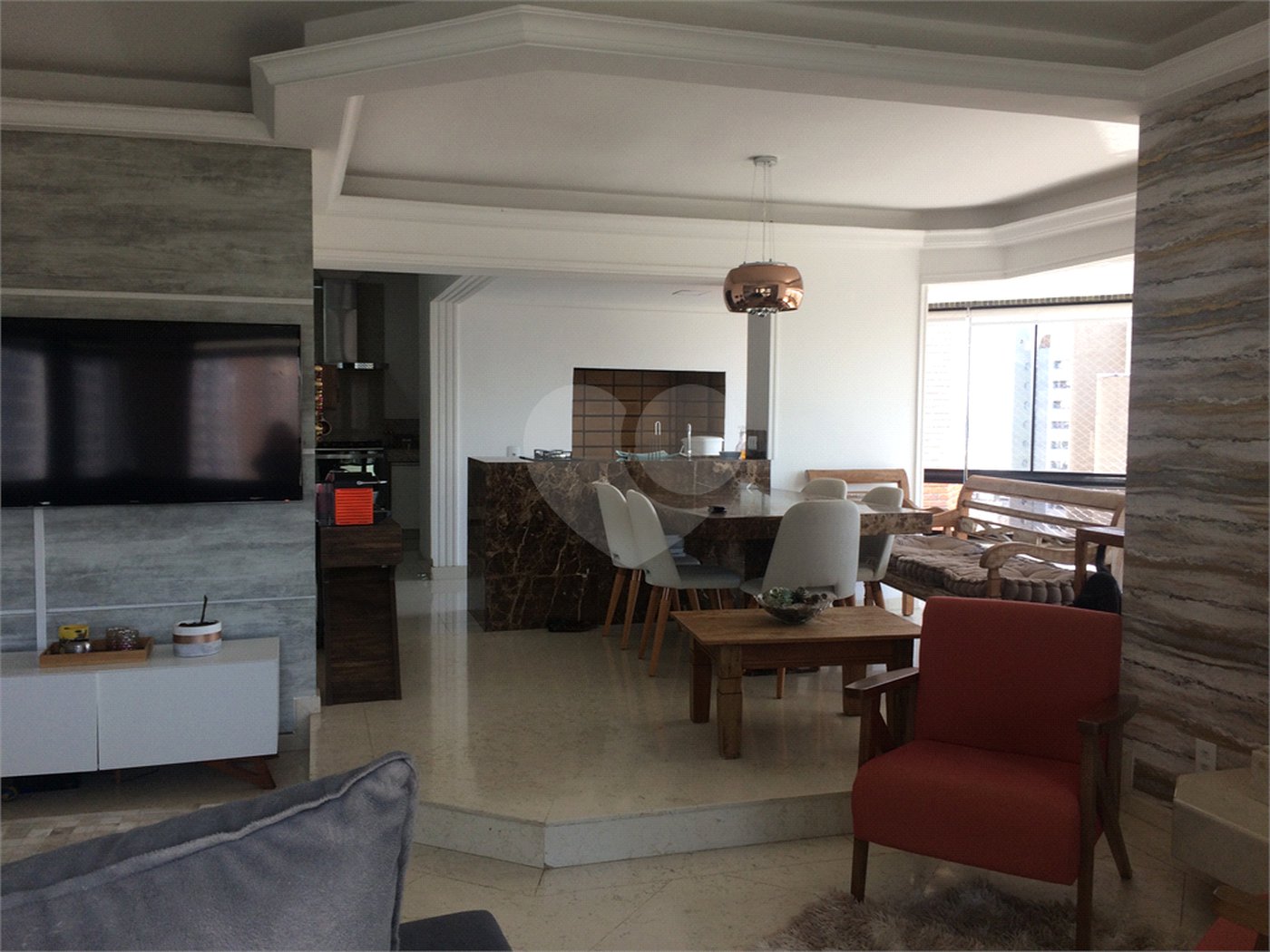 Apartamento à venda com 3 suítes em Vila Suzana, São Paulo, SP