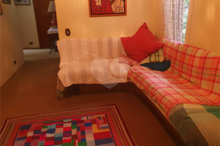 Casa à venda com 4 quartos, sendo 1 suíte, em Interlagos, São Paulo, SP