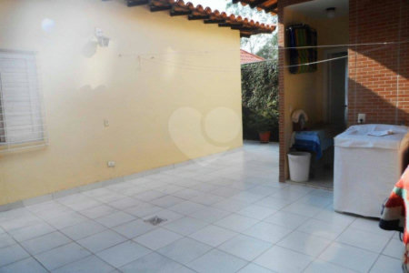 Sobrado à venda com 3 quartos, sendo 1 suíte,  em Jardim Marajoara, São Paulo, SP