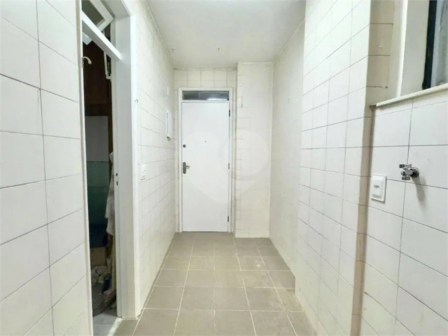 Apartamento à venda com 3 quartos, sendo 1 suíte,  em Leblon, Rio de Janeiro, RJ