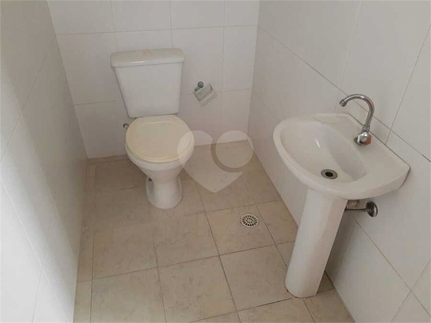 Sobrado à venda com 4 suítes em Vila Santana, Sorocaba, SP