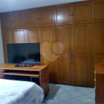 Casa à venda com 5 quartos, sendo 1 suíte, em Vila Fazzeoni, São Paulo, SP