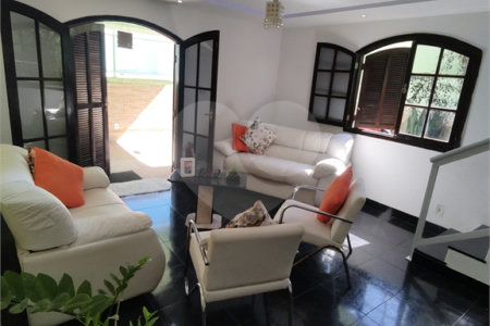 Casa à venda com 3 quartos, sendo 1 suíte, em Campo Grande, Rio de Janeiro, RJ
