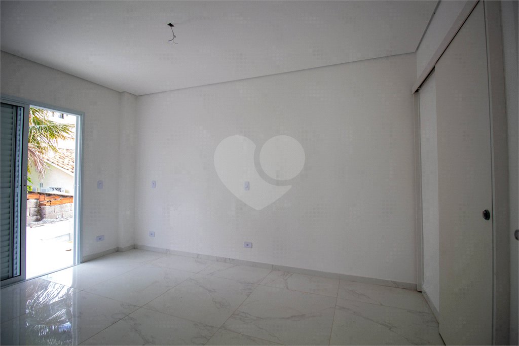 Apartamento à venda com 3 quartos, sendo 1 suíte,  em Jardim Flórida, São Roque, SP