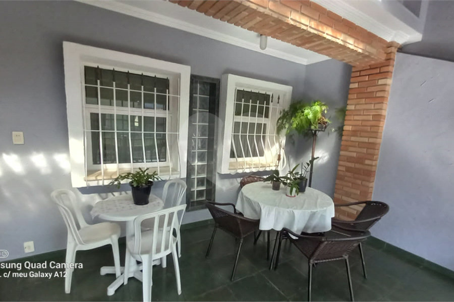 Sobrado à venda com 4 quartos, sendo 1 suíte, em Tremembé, São Paulo, SP