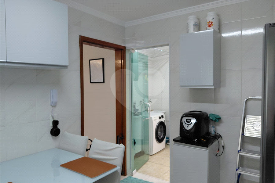Casa à venda com 2 suítes no condomínio Residencial Guilhen, São Paulo - SP