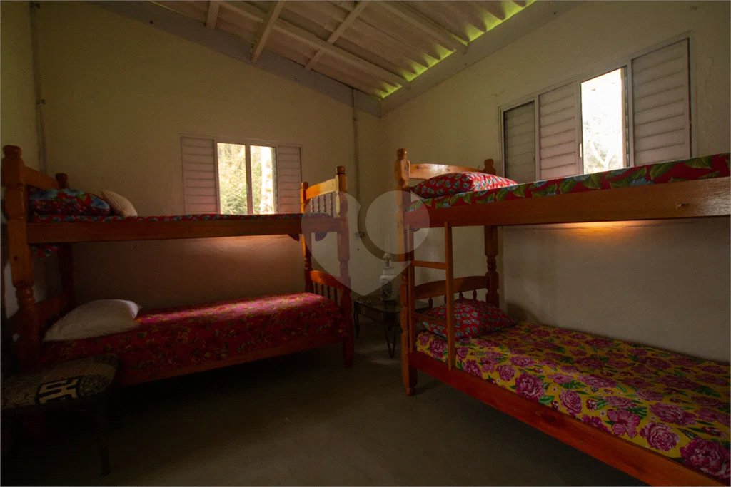 Sítio à venda com 8 quartos, sendo 4 suítes, em Taiaçupeba, Mogi das Cruzes, SP