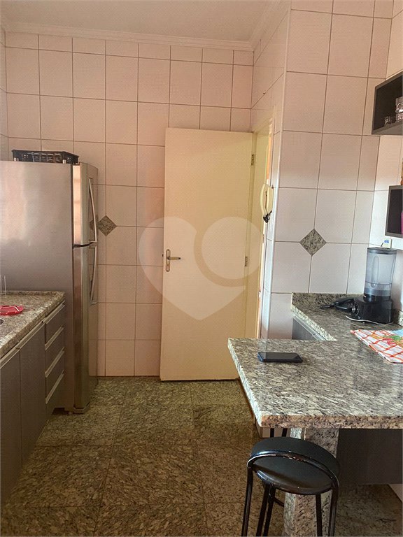 Casa à venda com 4 quartos, sendo 1 suíte, no condomínio Copacabana., Ribeirão Preto - SP