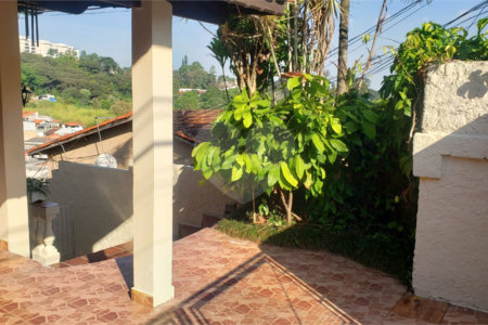 Sobrado à venda com 3 quartos, sendo 1 suíte, em Horto Florestal, São Paulo, SP
