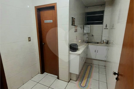 Sala à venda no Centro, Ribeirão Preto, SP