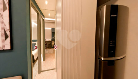 Apartamento à venda com 1 quarto em Santo Amaro, São Paulo, SP