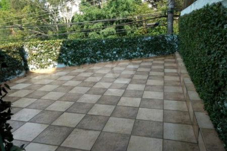 Casa à venda com 3 quartos, sendo 1 suíte,  em Jardim Rosa Maria, São Paulo, SP