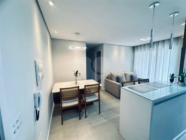 Apartamento à venda com 2 quartos, sendo 1 suíte,  em Santo Amaro, São Paulo, SP