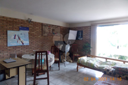 Casa à venda com 3 quartos em Vila Junqueira, Atibaia, SP