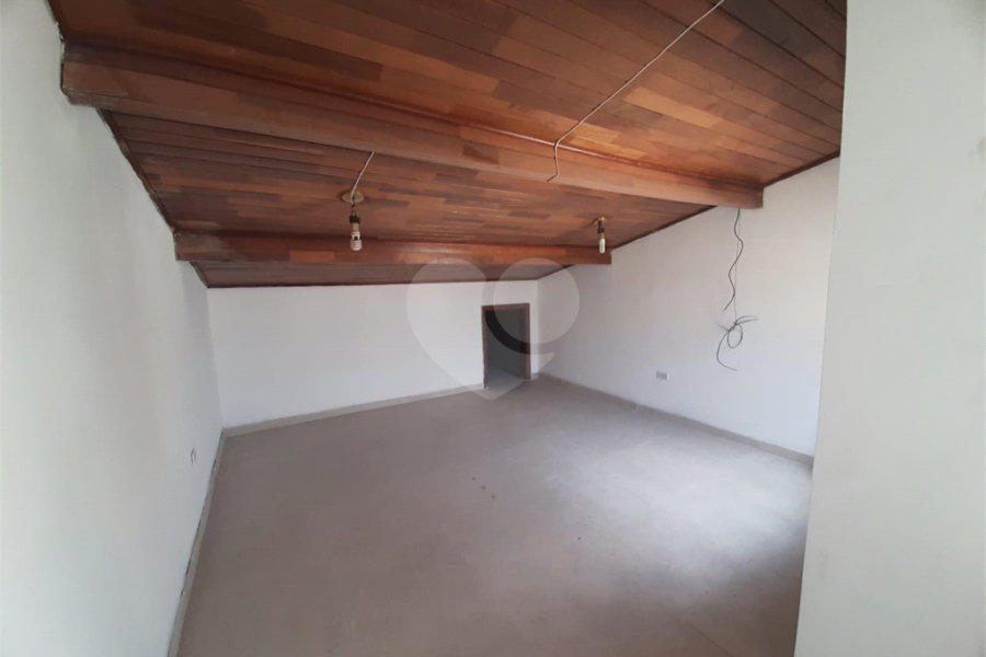 Casa à venda com 3 quartos, sendo 1 suíte, no condomínio Cantareira Park, São Paulo - SP