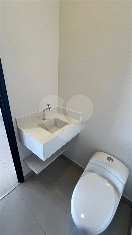 Casa Térrea à venda com 3 suítes em Nova Gardênia, Atibaia, SP