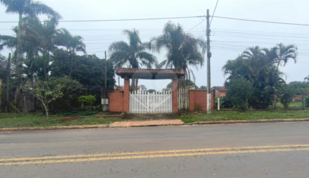 Chácara à venda com 4 quartos, sendo 1 suíte, em Vale San Fernando, Itapetininga, SP