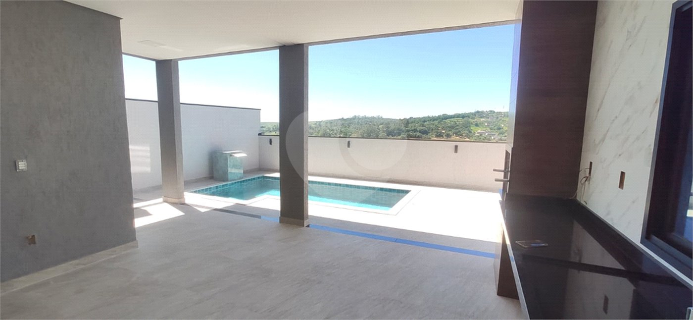 Casa à venda com 3 quartos, sendo 1 suíte,  no condomínio Reserva do Vale, Caçapava - SP