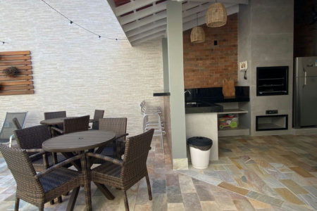 Casa com 4 dormitórios à venda, 220 m² por R$ 3.980.000,00 - Juquehy - São Sebastião/SP