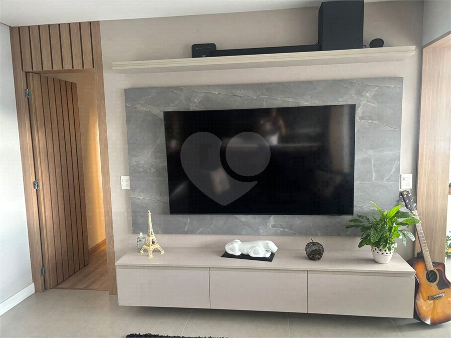 Apartamento à venda com 3 suítes em Vila Mogilar, Mogi das Cruzes, SP