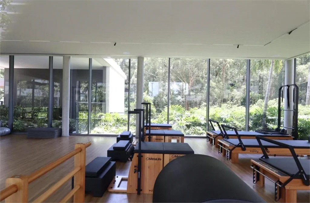 Apartamento à venda com 4 suítes em Vila Cordeiro, São Paulo, SP