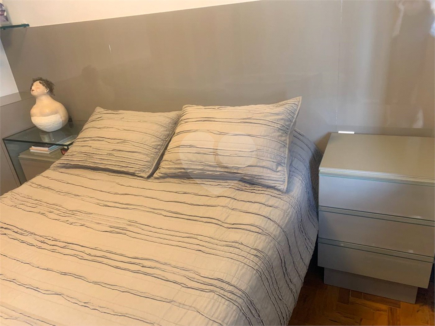 Apartamento à venda com 3 quartos, sendo 2 suítes, em Higienópolis, São Paulo, SP