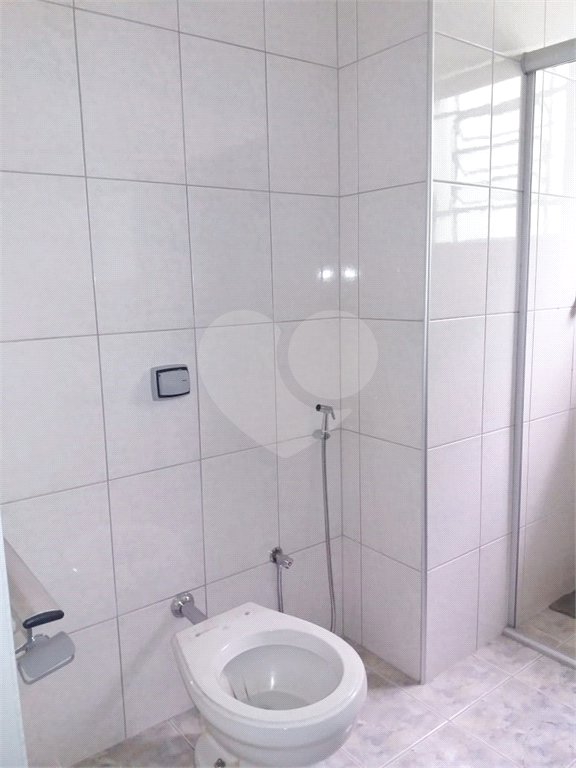 Sobrado à venda com 3 quartos, sendo 1 suíte, em Vila Gustavo, São Paulo, SP