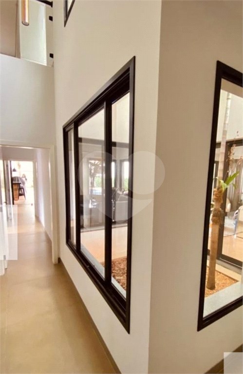 Casa à venda com 4 quartos, sendo 3 suítes, em Residencial Portal dos Oitis, Araraquara, SP