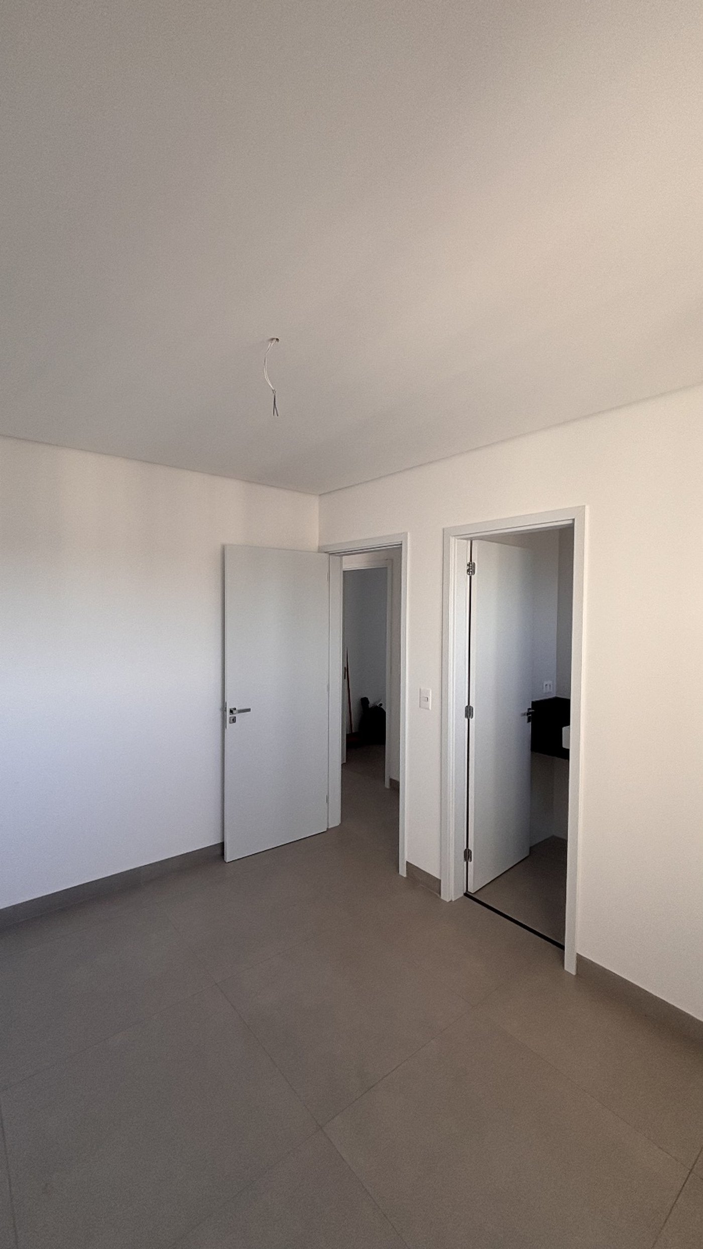 Apartamento à venda com 3 suítes em Edifício Majestic, Presidente Prudente, SP