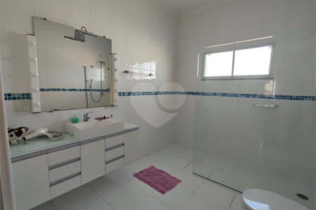 Casa para alugar com 6 quartos, sendo 4 suítes,  no Centro, Itapetininga, SP
