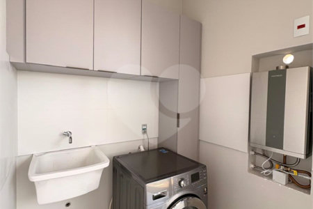 Casa à venda com 3 suítes no condomínio Condomíno Helena Maria, Sorocaba - SP