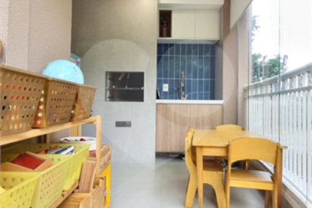 Apartamento à venda com 3 quartos, sendo 2 suítes, em Jardim Arpoador, São Paulo, SP