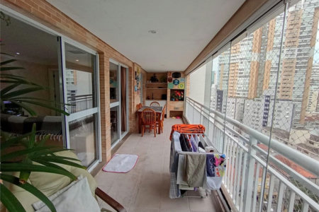Apartamento Residencial à venda, Gonzaga, Santos - AP0695.