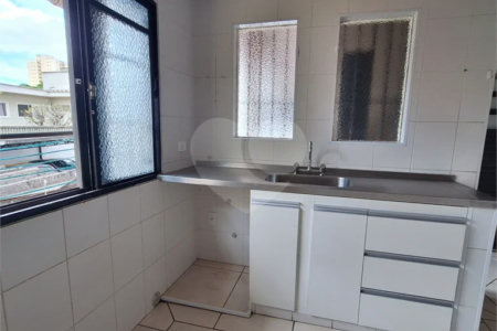 Sobrado à venda com 2 quartos em Santana, São Paulo, SP