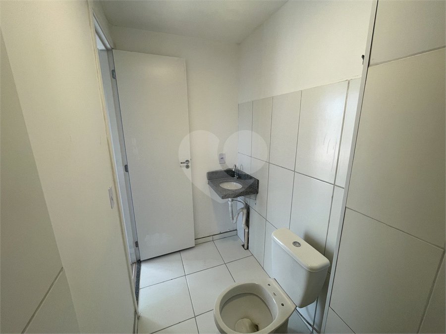 Apartamento à venda com 2 quartos em Vila Regina, Itapetininga, SP