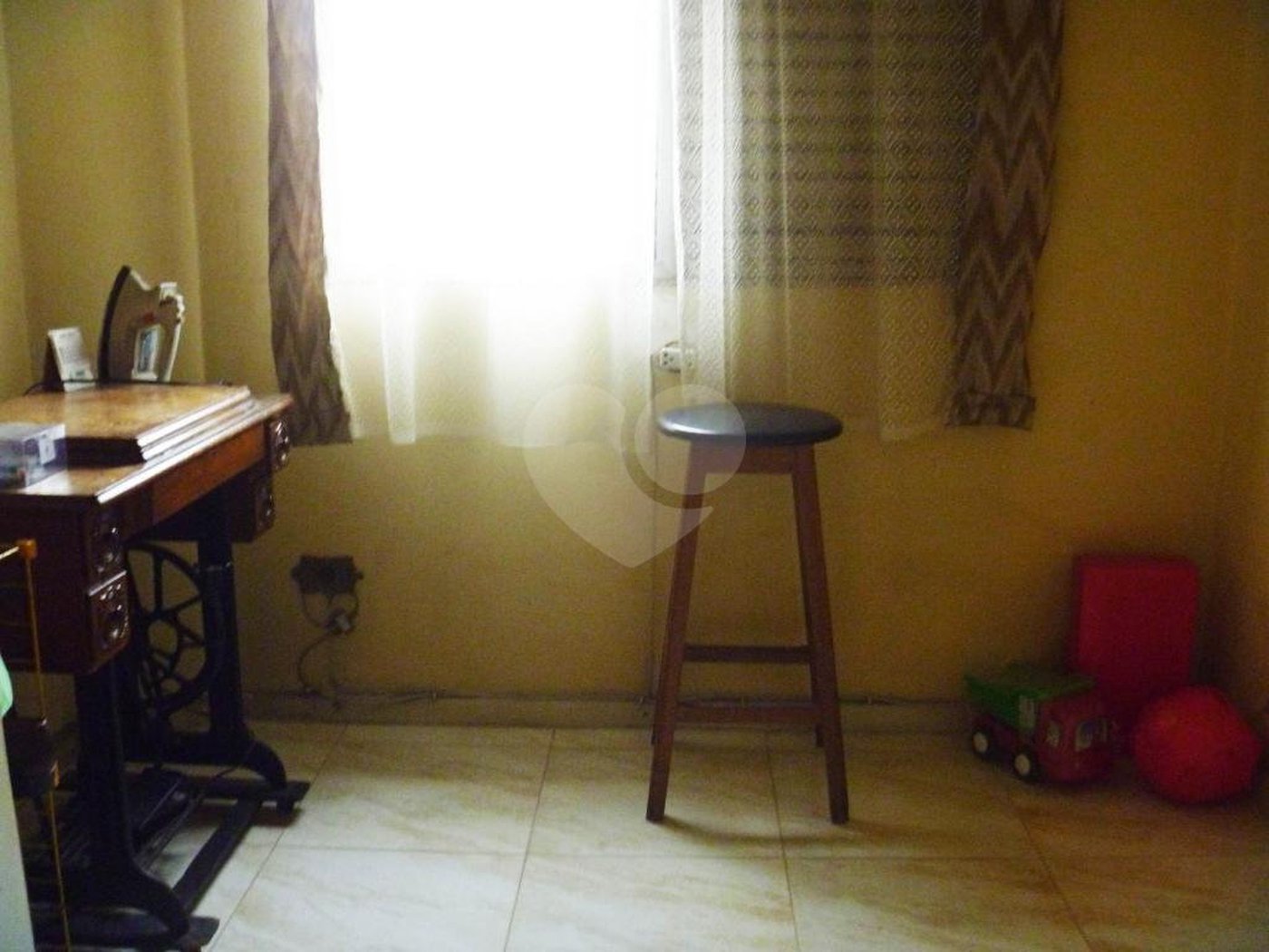 Sobrado à venda com 4 quartos, sendo 2 suítes, em Brooklin, São Paulo, SP