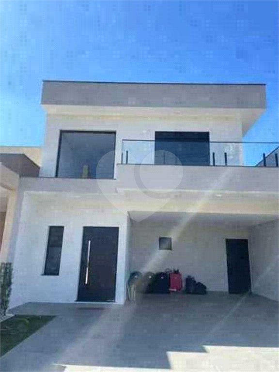 Casa à venda com 3 quartos, sendo 1 suíte, no condomínio Residencial Villagio Wanel, Sorocaba - SP